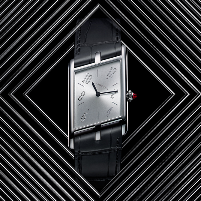 The revived Cartier Tank Asymétrique is now part of the exclusive Cartier Privé collection The revived Cartier Tank Asymétrique is now part of the exclusive Cartier Privé collection
