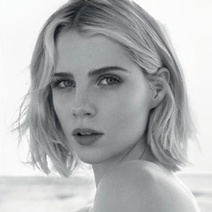 5 Minutes with actress Lucy Boynton on fragrance memories and what she loves about Chloé Signature Rose Tangerine