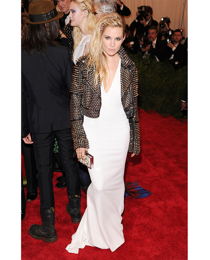 The Met Gala: A visual history of the many, memorable themes (фото 124)