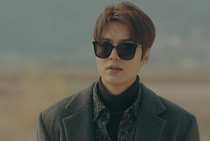 Style ID: All the designer outfits Lee Min Ho wore in ‘The King: Eternal Monarch’—complete (фото 50)