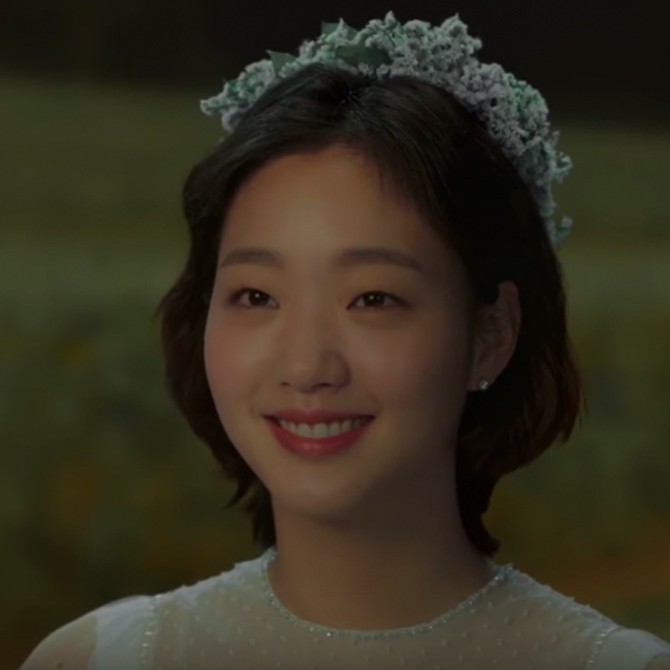 Kim Go Eun Beauty Moments