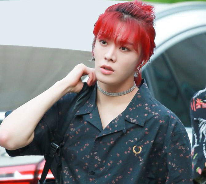 7 K-pop male idols that looked swoon-worthy with their red-hot hair (фото 6)