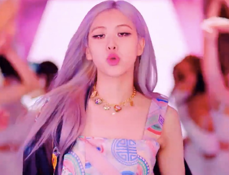 The best beauty moments from Blackpink's 'How You Like That' music video (фото 15)