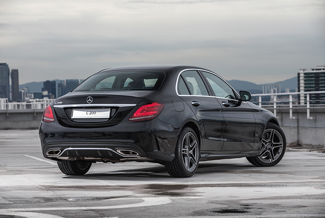 Mercedes-Benz: The C 200 is now available in AMG Line—here's everything you need to know (фото 5)