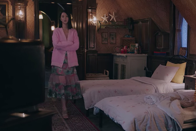 Style ID: The luxury brands behind Seo Ye-Ji’s fashionable outfits on ‘It’s Okay To Not Be Okay’ (фото 97)