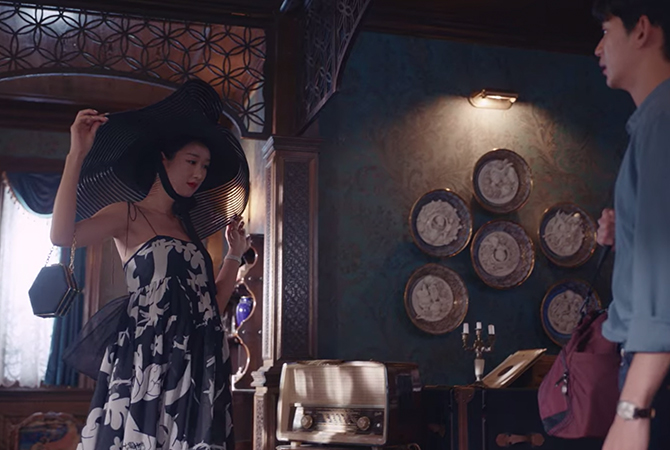 Style ID: The luxury brands behind Seo Ye-Ji’s fashionable outfits on ‘It’s Okay To Not Be Okay’ (фото 100)