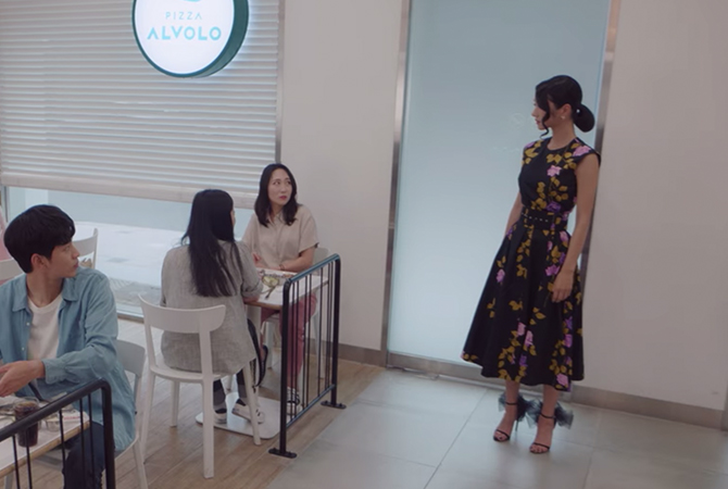 Style ID: The luxury brands behind Seo Ye-Ji’s fashionable outfits on ‘It’s Okay To Not Be Okay’ (фото 140)