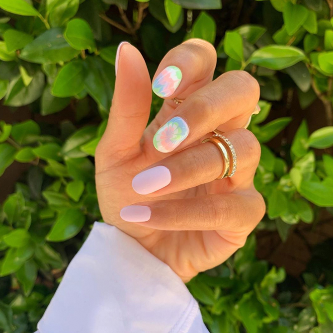 Pastel nail art trend
