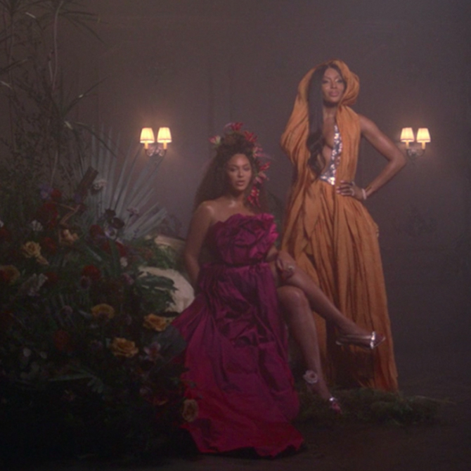 All the head-turning fashion moments from Beyoncé's 'Black Is King' visual album (фото 22)