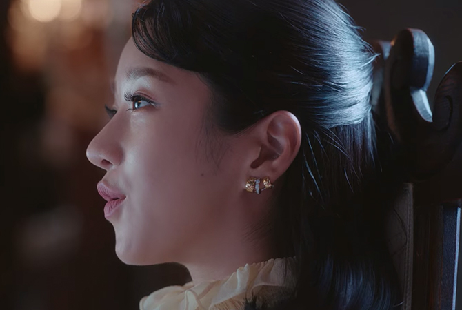 A guide to Seo Ye-Ji’s enviable watches and jewellery collection in ‘It’s Okay To Not Be Okay’ (фото 21)