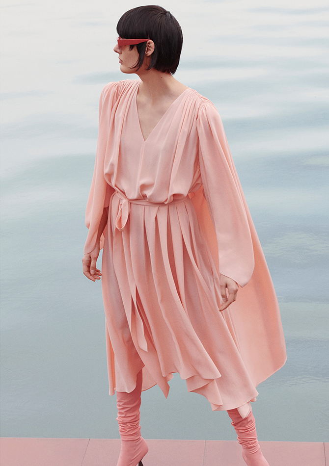 Style ID: The luxury brands behind Seo Ye-Ji’s fashionable outfits on ‘It’s Okay To Not Be Okay’ (фото 186)