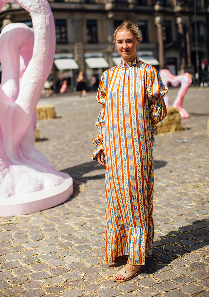 Copenhagen Fashion Week SS21: All the vibrant street style looks that liven up the sidewalks (фото 22)