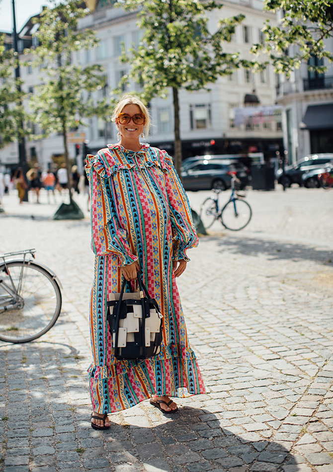 Copenhagen Fashion Week SS21: All the vibrant street style looks that liven up the sidewalks (фото 20)