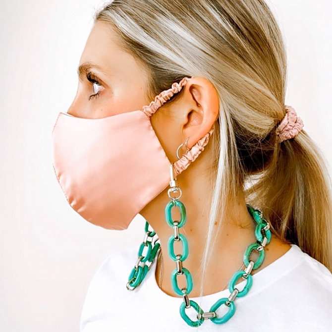 Face mask chains are now a thing—here are 12 brands to get yours from (фото 2)