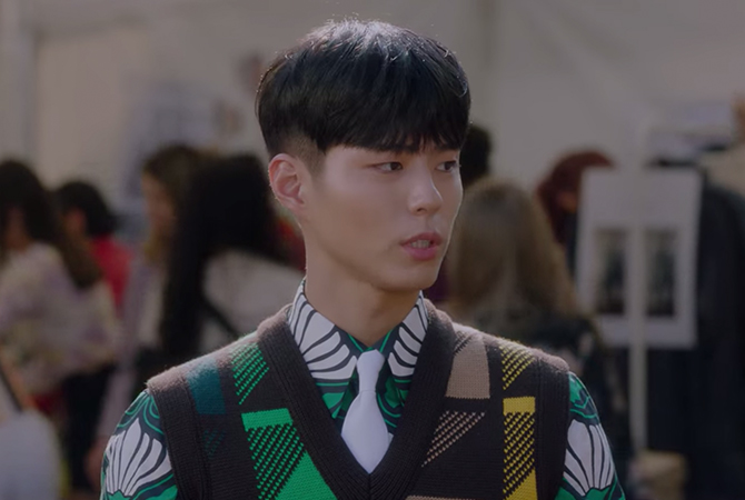 Style ID: The lowdown on Park Bo Gum’s trendy looks in ‘Record of Youth’—complete (фото 38)