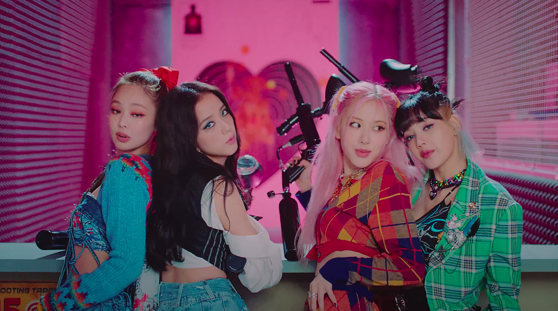 Heartbreak, but make it fashion: How to deal with a breakup according to Blackpink's music video 'Lovesick Girls' (фото 6)