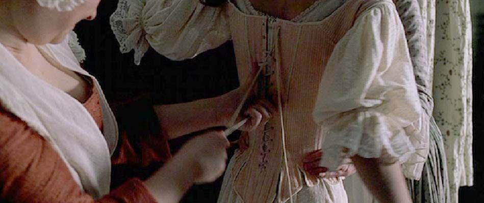 corset lacing accurate