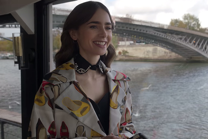 'Emily in Paris': Lily Collins's best to worst looks, ranked (фото 39)