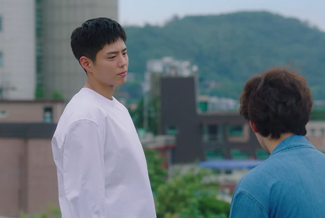 Style ID: The lowdown on Park Bo Gum’s trendy looks in ‘Record of Youth’—complete (фото 94)