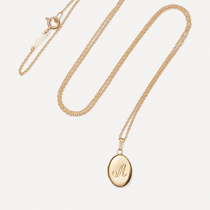 The initial jewellery trend is back and these are the chicest pieces to shop right now (фото 4)
