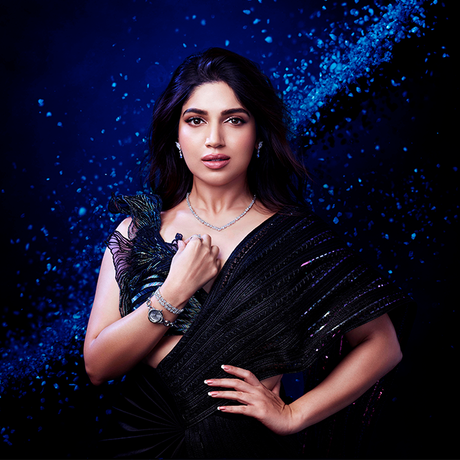 Fashion Buzz: Swarovski collaborates with Bollywood actress Bhumi Pednekar for Diwali, Mulberry brings back the iconic Alexa bag, and more (фото 1)