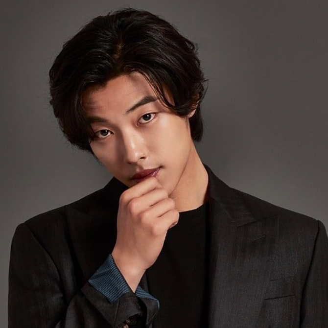 Korean men's hair trends woo do hwan