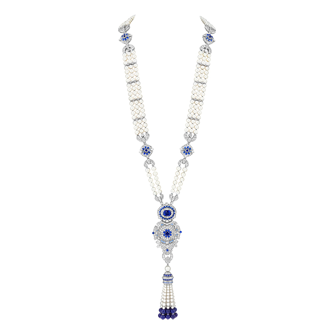 Van Cleef & Arpels Pompon necklace