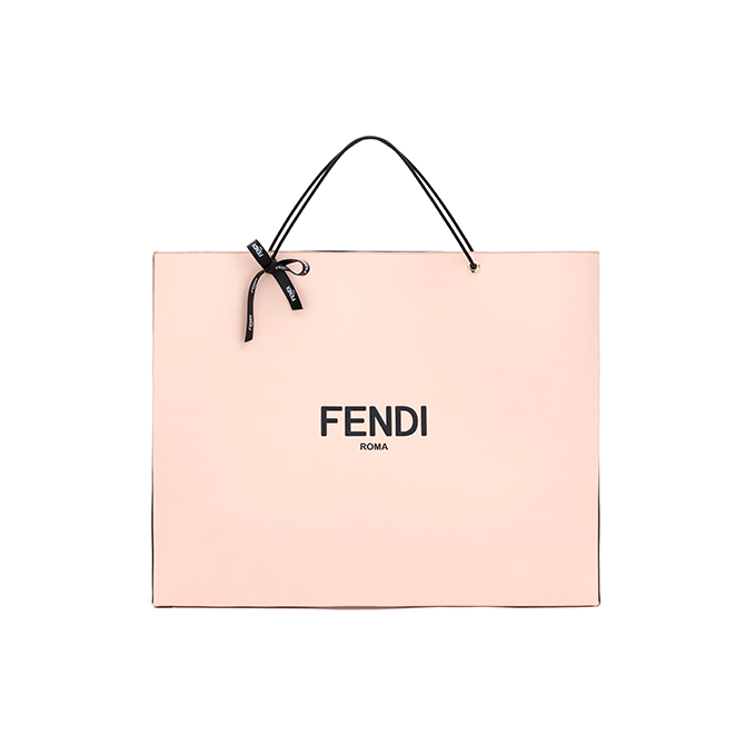 New month, new bags: December'20 edition—from Fendi, Prada, and more (фото 10)