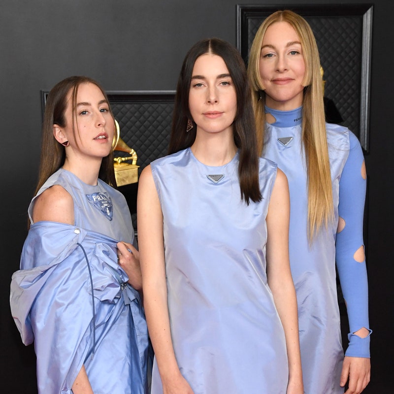 Grammys 2021: The best beauty looks from the evening (фото 9)