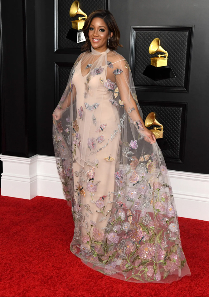 Grammys 2021: What the stars wore for music's biggest night (фото 20)