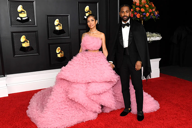 Grammys 2021: What the stars wore for music's biggest night (фото 8)