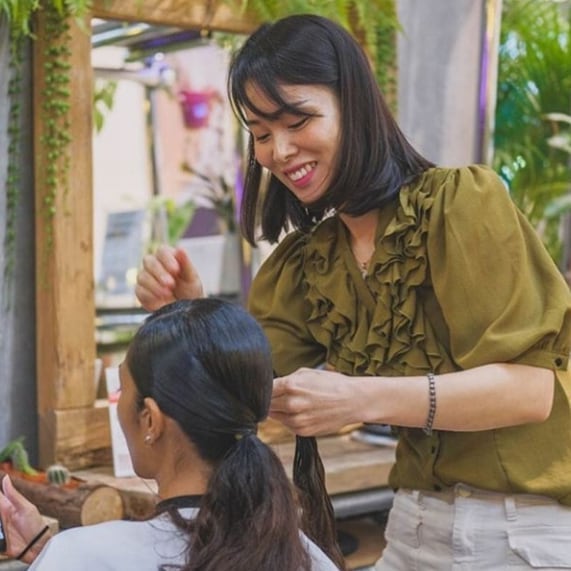 This Korean hairstylist dishes her top tips for getting perfect K-drama hair (фото 1)