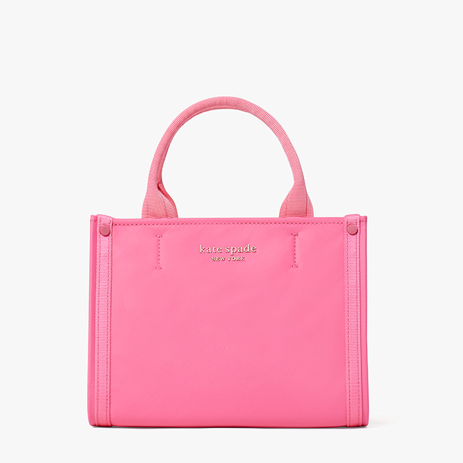 New month, new bags: May’21 edition—from Valentino, Kate Spade New York, and more (фото 7)