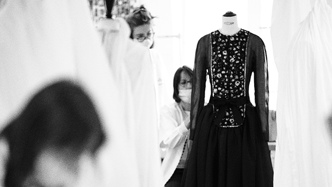 Chanel AW21 Haute Couture: The art of fashion or fashion inspired by art? (фото 28)