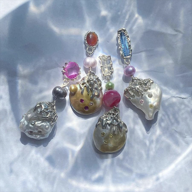 Why is everyone obsessed with the DIY jewellery of our childhoods? (фото 18)