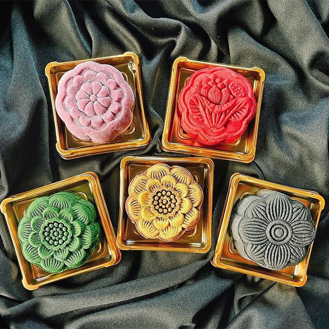 Mid-Autumn Festival 2021: The best mooncake flavours in KL with a modern twist (фото 1)