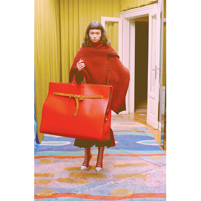 AW21 Trend Report: Colour therapy, catsuits, XXL totes and more (фото 78)
