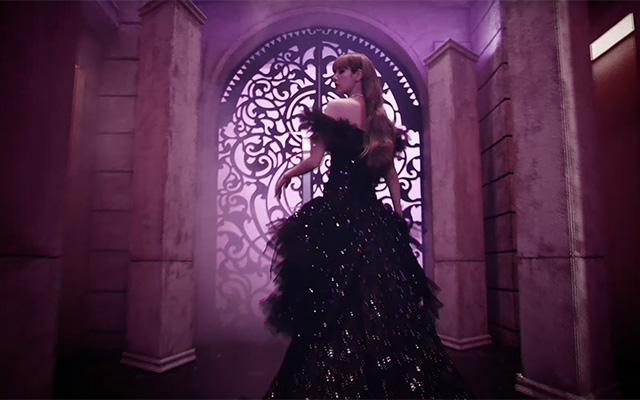 Style ID: The best outfits spotted in Lisa of Blackpink's 'Lalisa' music video (фото 1)