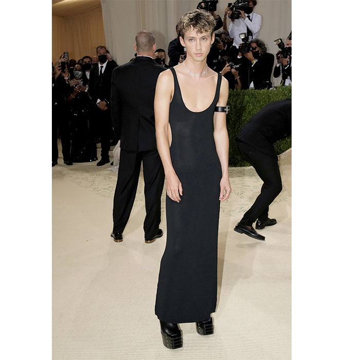 Met Gala 2021: Best fashion from the red carpet (фото 16)