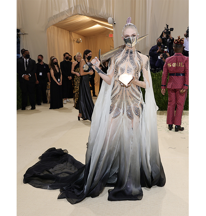 Met Gala 2021: Best fashion from the red carpet (фото 17)