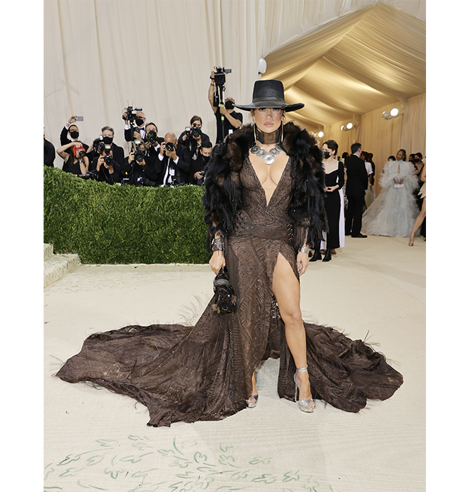 Met Gala 2021: Best fashion from the red carpet (фото 41)