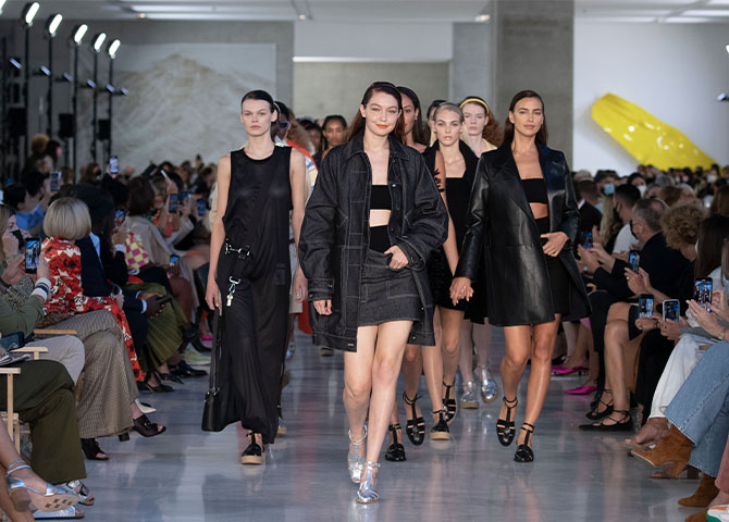 Milan Fashion Week Spring/Summer 2022: Prada, Fendi, Jimmy Choo and more (фото 3)