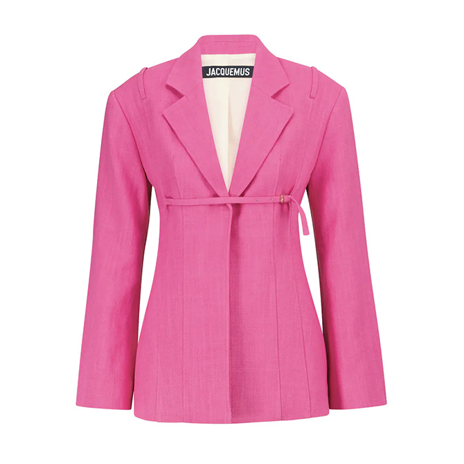 BURO Does Basics: 5 ways to style a blazer, according to local model Roanne Woo (фото 6)