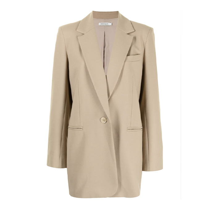 BURO Does Basics: 5 ways to style a blazer, according to local model Roanne Woo (фото 8)