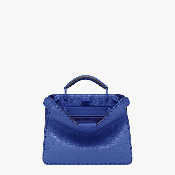 New month, new bags: October ’21 edition—from Balenciaga, Fendi, Kate Spade and more (фото 24)