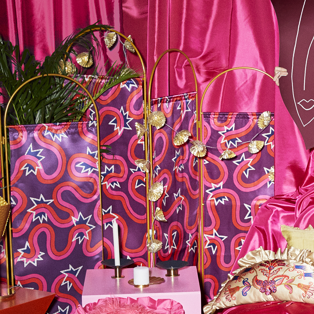 Photos: British designer Zandra Rhodes collaborates with Ikea for a 'Karismatisk' limited-edition collection (фото 3)