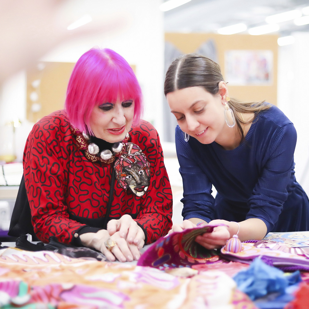 Photos: British designer Zandra Rhodes collaborates with Ikea for a 'Karismatisk' limited-edition collection (фото 1)
