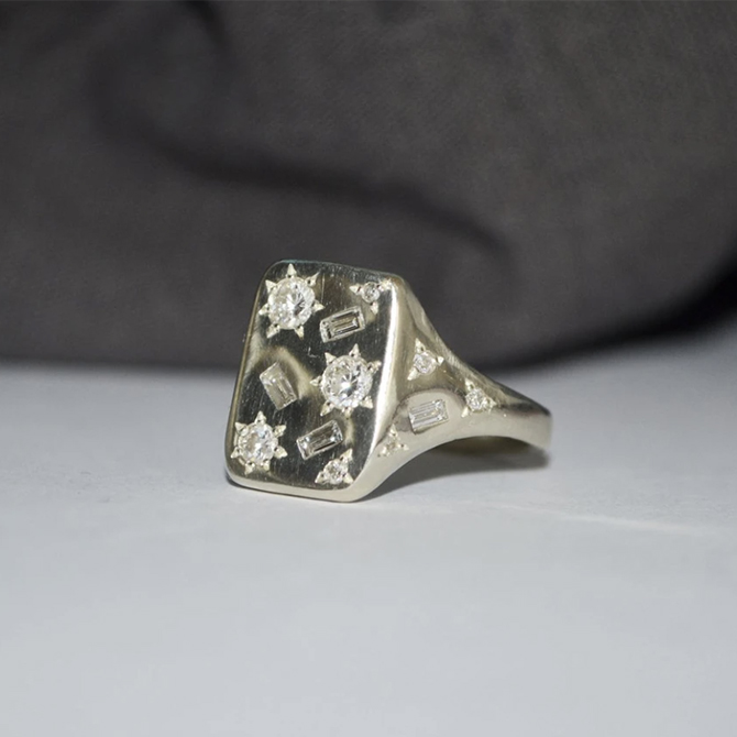 Diamonds are a man's best friend...? Here are 9 stylish men's jewellery brands to up your bling game (фото 26)