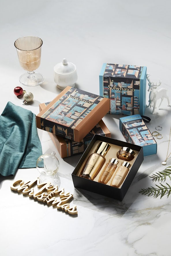 17 Indulgent holiday beauty gift sets to pick up ASAP (фото 3)