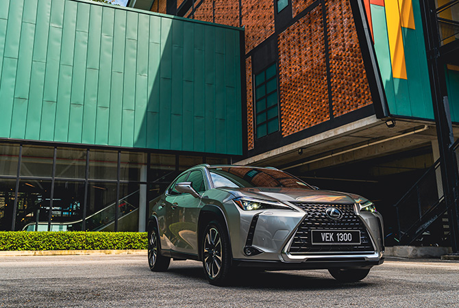 Lexus UX 200: 6 Things you need to know about Lexus's first compact SUV (фото 3)
